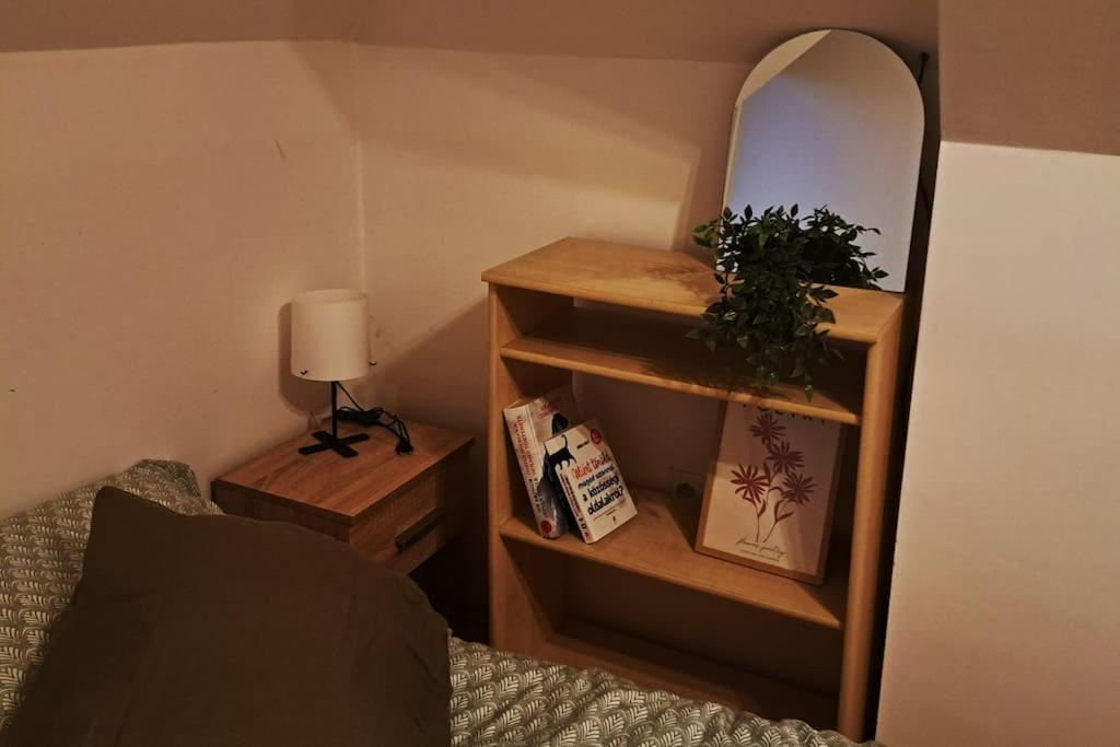 Zoeld Orom Apartman Lakas Göd Екстериор снимка